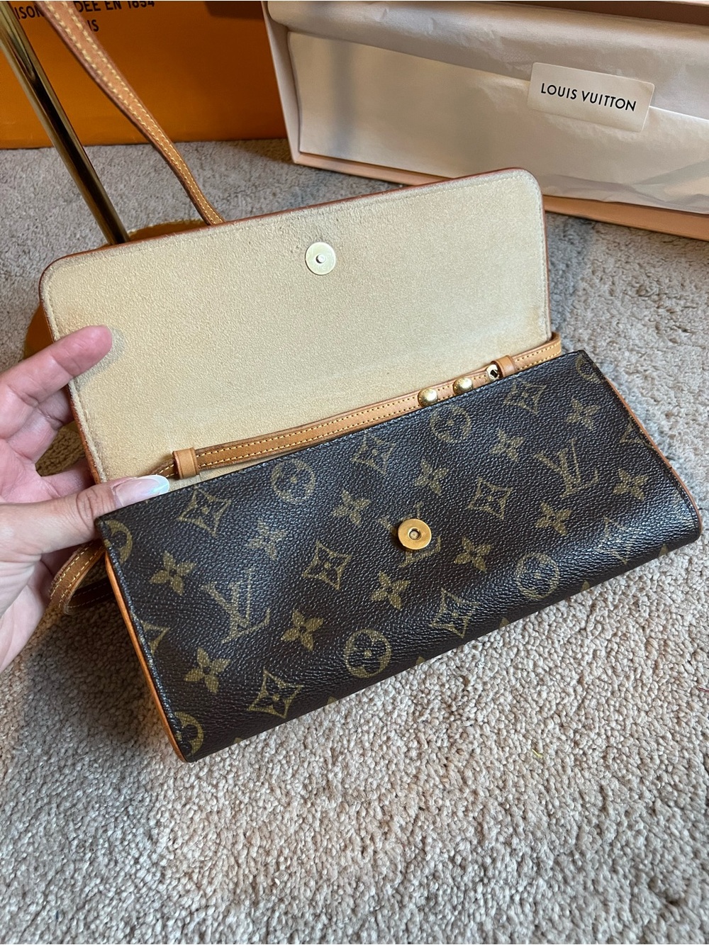 🔥🔥Authentic Louis Vuitton Pochette Twin GM Crossbody Bag full inclusion - Picture 6 of 11